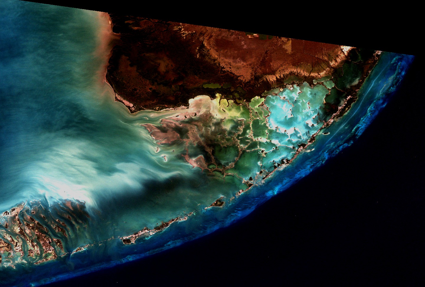 Фото из космоса полуостров Флорида высокого разрешения
