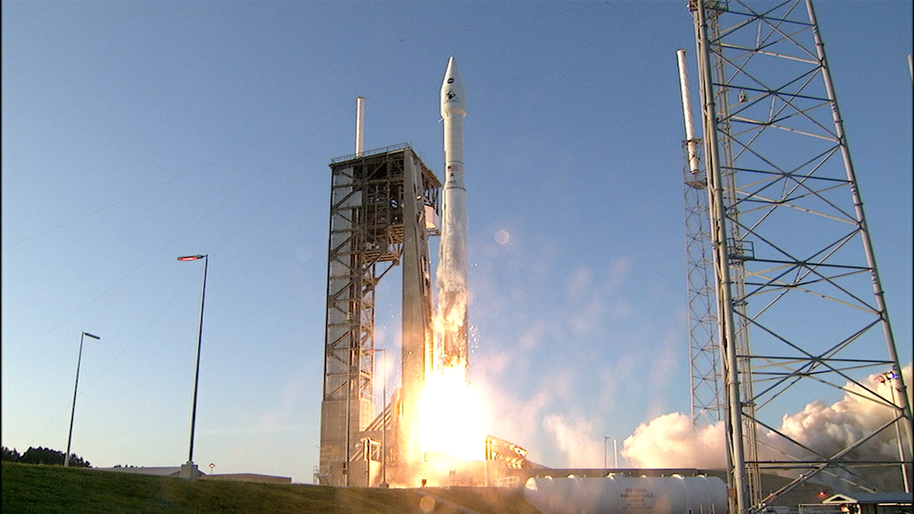Ground-level view of OSIRIS-REx lifting off from Space Launch Complex 41 at Cape Canaveral.