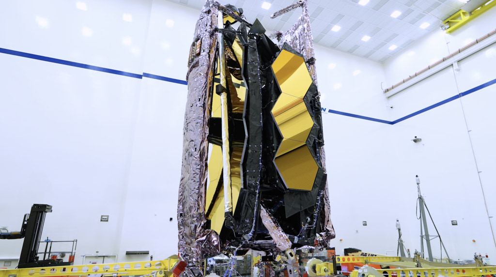 Beauty shots of the James Webb Space Telescope after engineers stowed the Unitized Pallet Structure (UPS) and Deploy Tower Assembly (DTA) at Northrop Grumman in Redondo Beach, CA.