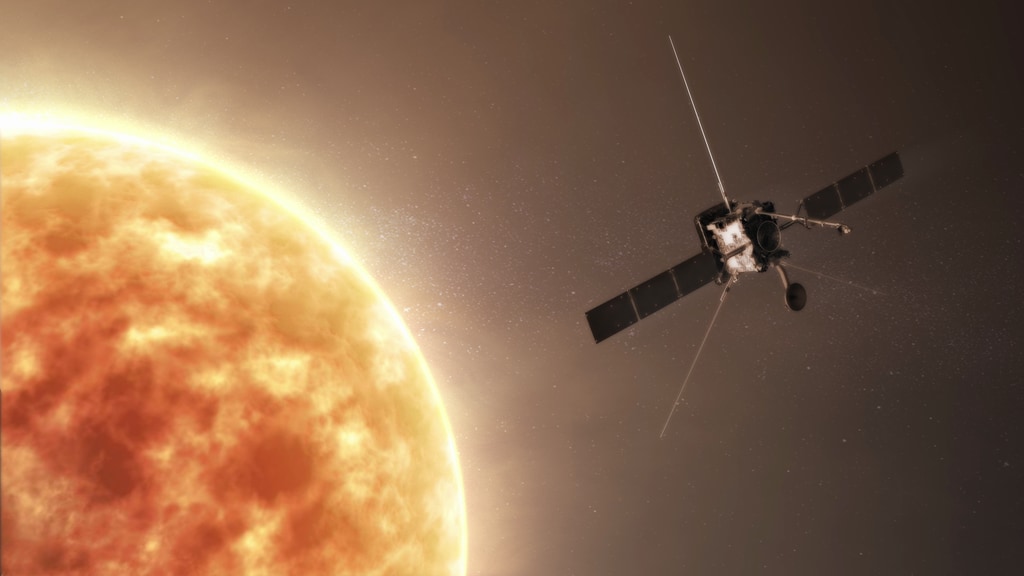 Solar Orbiter orbiting the Sun. No field lines.