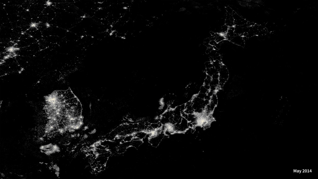 Land and water cannot be differentiated using VIIRS DNB imagery acquired on un-moonlit nights.